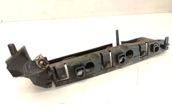Peugeot 407 Front bumper mounting bracket 1857265916 9644645780