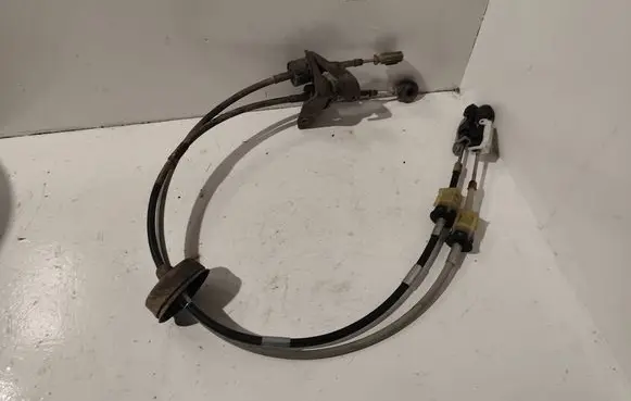 Opel Zafira B Gear shift cable linkage 