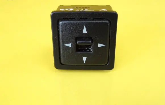 Isuzu Trooper Wing mirror switch