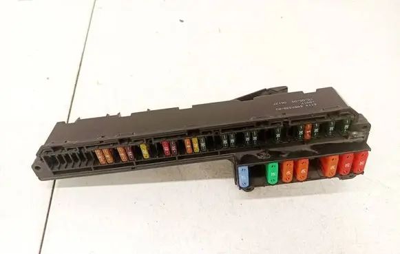 BMW 5 E60 E61 Fuse box set 6957330