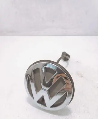 Volkswagen Golf IV Tailgate exterior lock 1J5827469