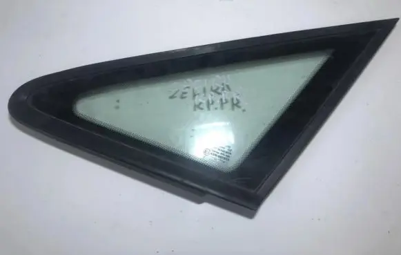 Opel Zafira A Front triangle window/glass 