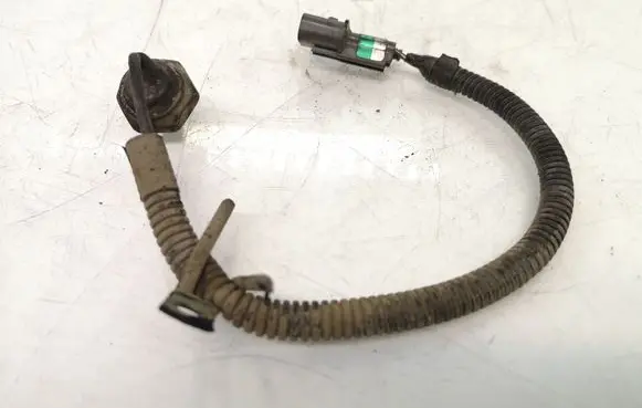 Mitsubishi Space Star Detonation knock sensor E1T15577