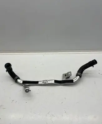 Jaguar I-Pace Engine coolant pipe/hose J9D38D196AC 02092019