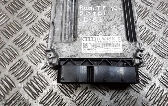 Audi TT TTS Mk2 Engine control unit/module 03l906022rc