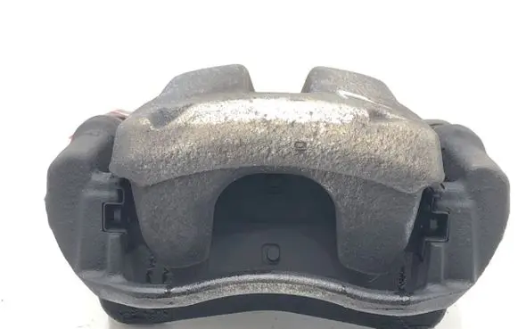 Toyota C-HR I Front brake caliper 
