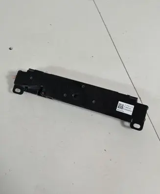 Tesla Model Y Aerial antenna amplifier 158560100E