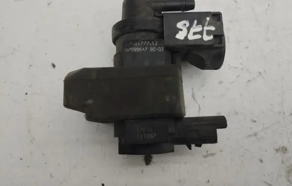 Mini Cooper Countryman R60 Vacuum valve 70177712