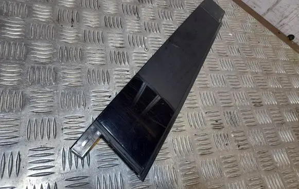 Volkswagen Touareg II Rear door glass trim molding 7P6839902