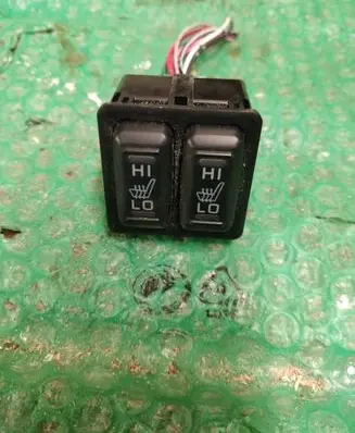 Mitsubishi Outlander Seat heating switch 8J15