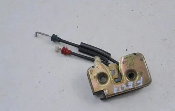 Ford Fiesta Tailgate/trunk/boot lock/catch/latch 96FGA43102DD