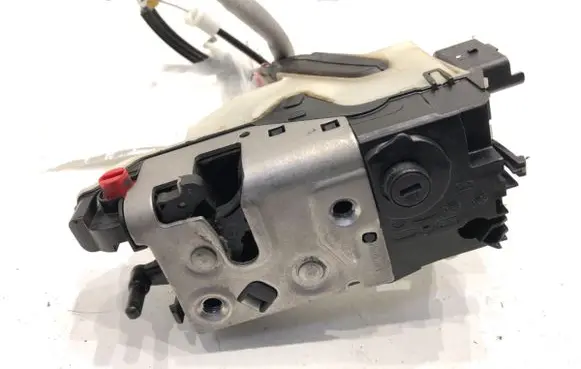 Peugeot 2008 I Rear door lock 9812501280