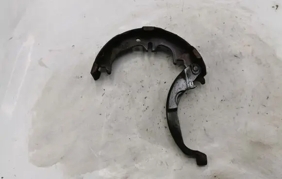 Toyota Previa (XR30, XR40) II Handbrake/parking brake pads NOCODE