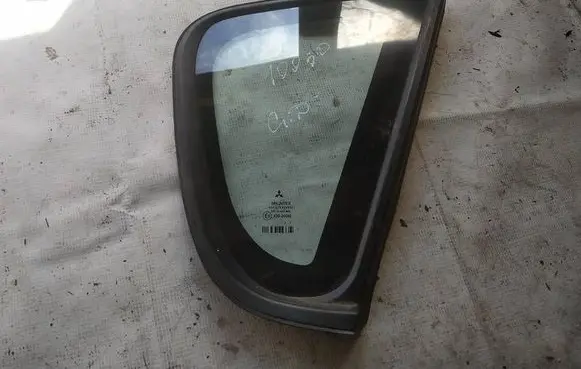 Mitsubishi Colt Rear side window as2