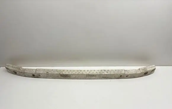 Toyota Auris 150 Front bumper foam support bar 5261102130