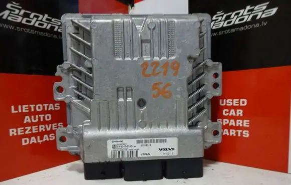 Volvo V70 Engine control unit/module 31355712