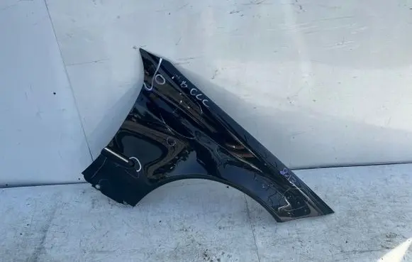 Mercedes-Benz CLC CL203 Fender