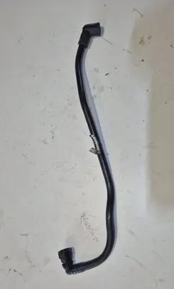 Dodge Durango III Breather hose/pipe 68265330AA