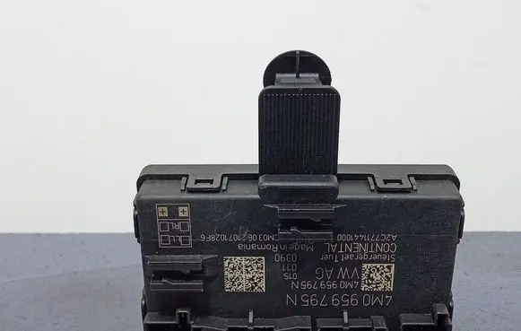 Audi Q7 4M Other control units/modules 4M0959795N