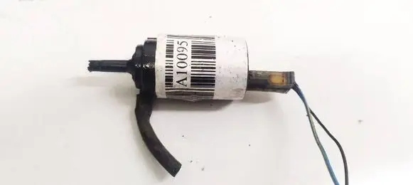 Mitsubishi Space Star Windscreen/windshield washer pump