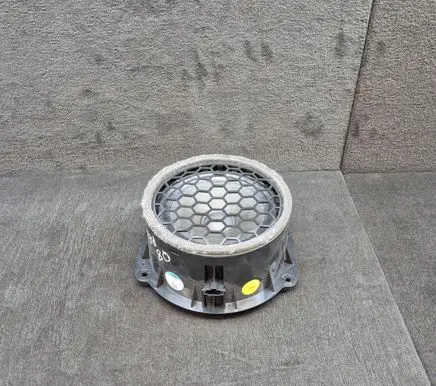 Audi Q8 Rear door speaker 4M8035411A