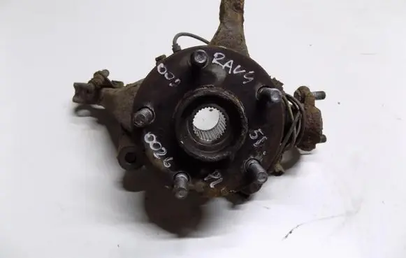 Toyota RAV 4 (XA30) Stub axle 