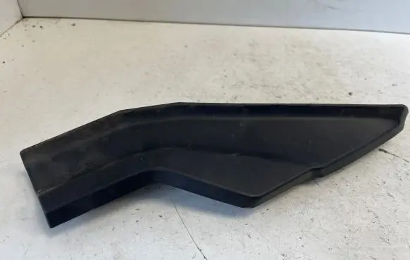 Opel Mokka B Wiper trim 9836321180