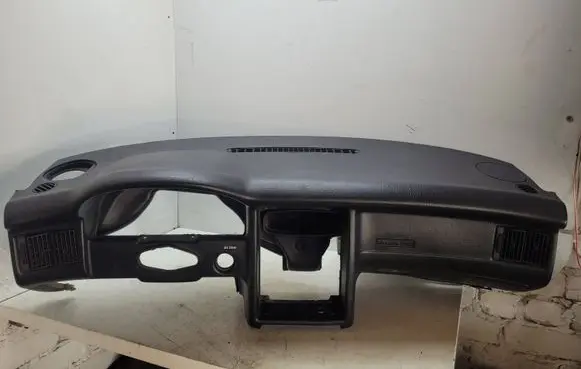 Audi 80 90 B3 Dashboard