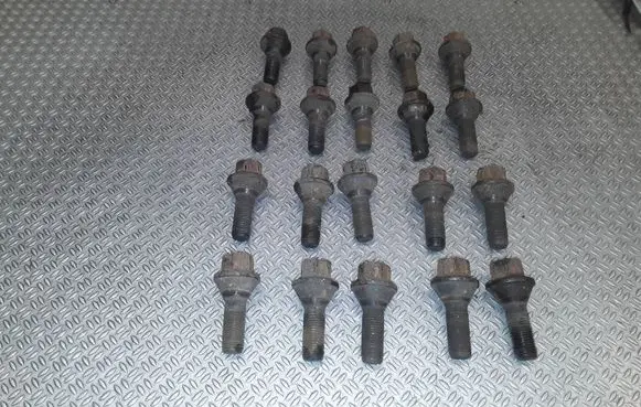 Renault Trafic II (X83) Nuts/bolts 