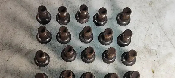 Nuts/bolts