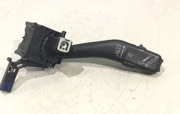 Volkswagen Golf V Wiper control stalk 1K0953519J