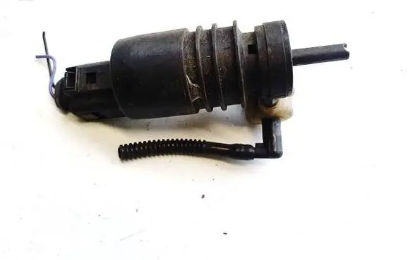 Audi A4 S4 B5 8D Windscreen/windshield washer pump 1j0973722