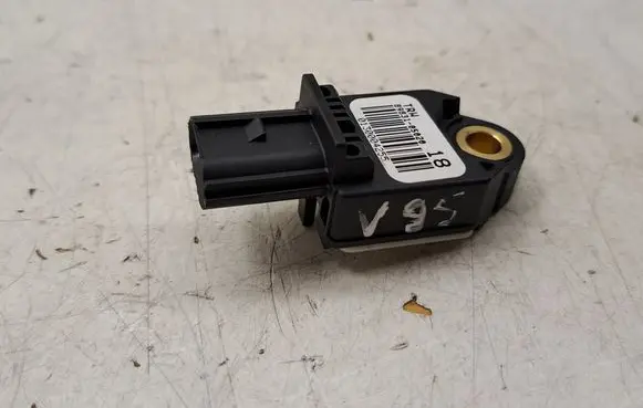 Toyota Verso Airbag deployment crash/impact sensor 8983105020