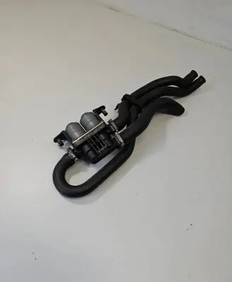 BMW X5 E53 Coolant heater control valve 1147412137 8374995