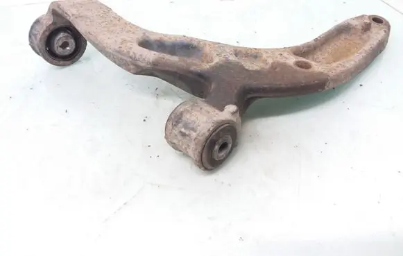 Volkswagen Transporter - Caravelle T5 Front lower control arm/wishbone