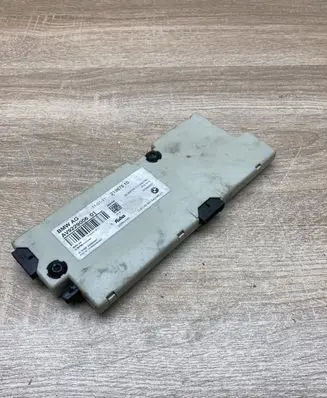 BMW 5 F10 F11 Aerial antenna amplifier 9229006 213675