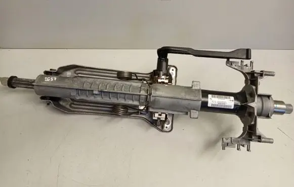 BMW X5 E70 Steering wheel axle 32306781187 831401079515
