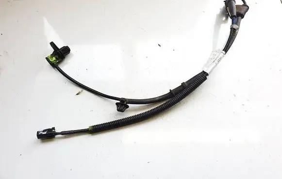 Hyundai i30 ABS brake wheel speed sensor 598302l300 59830-2l300