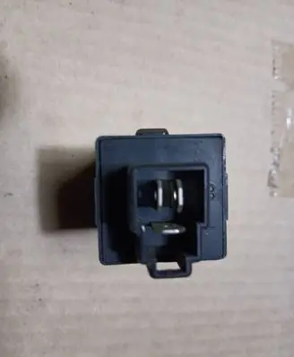 Mazda 323 F Other relay 3211138320 799927