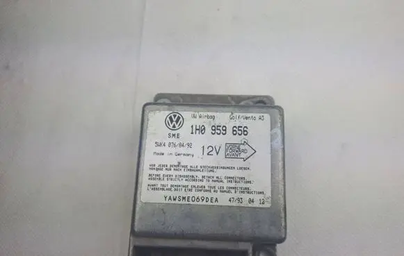 Volkswagen Golf III Airbag control unit/module 1H0959656 5WK40768492