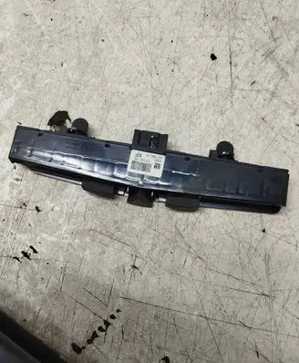 Opel Astra H Hazard light switch 03758075 0320 13100105