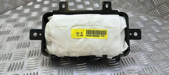 KIA Sorento Passenger airbag 845303U000