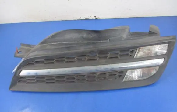 Nissan Micra Front indicator light