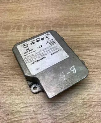 Volkswagen PASSAT B5 Airbag control unit/module 6Q0909605B