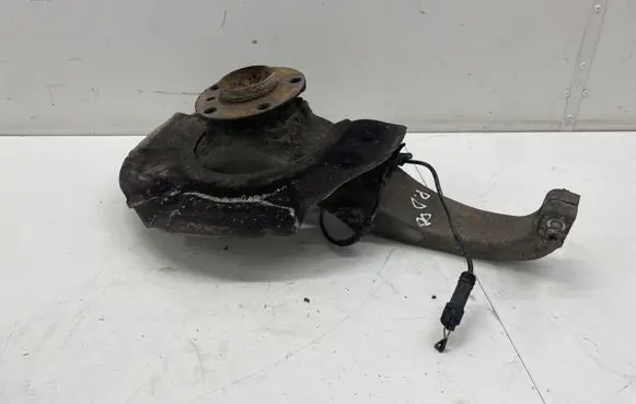 BMW 5 F10 F11 Front wheel hub