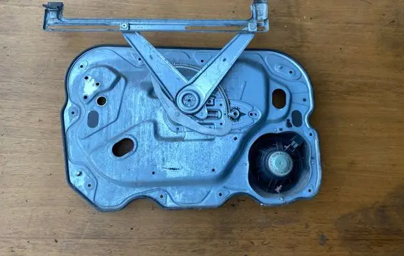 Ford Focus C-MAX Front window lifting mechanism without motor 3M51R203A28BK 994757103