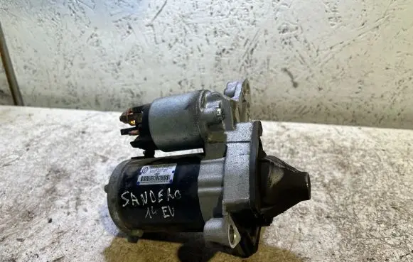 Dacia Sandero Starter motor M000T46571ZT H310 233000779