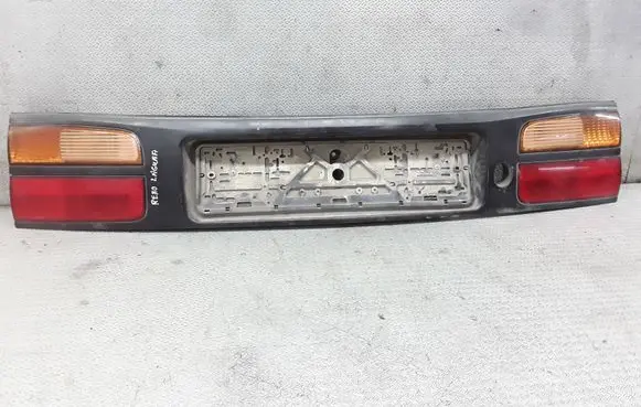 Renault Laguna I Tailgate trim
