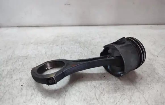 Chrysler 300 - 300C Piston with connecting rod 