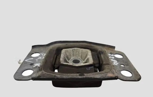 Ford S-MAX Engine mount bracket 6G917M121AC 6G917M121BC